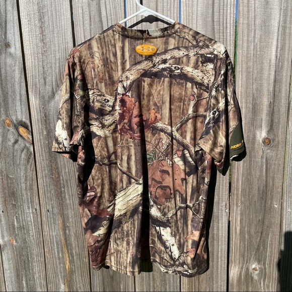 Under Armour Heat Gear Camouflage Shirt - Picture 2 of 7
